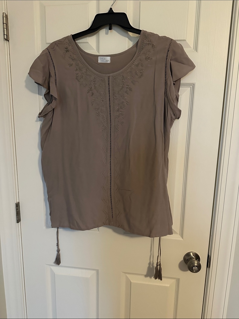 Time and Tru Taupe Embroidered Short Sleeve Blouse